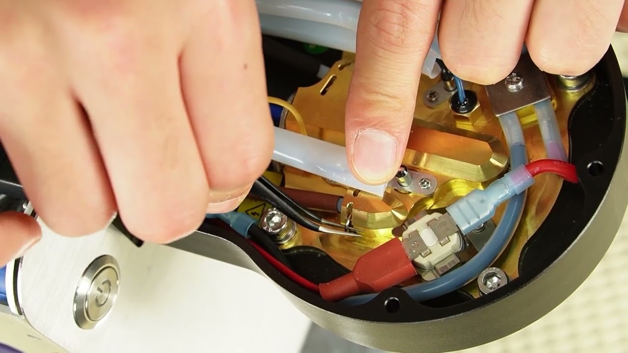 How to replace the O-rings in the brown and black tube connectors